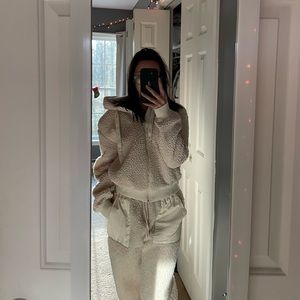 Cream Love Tree Teddy Sweat Set